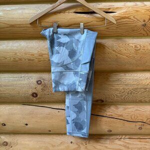 Athleta All In 7/8 Camo Tight Leggings